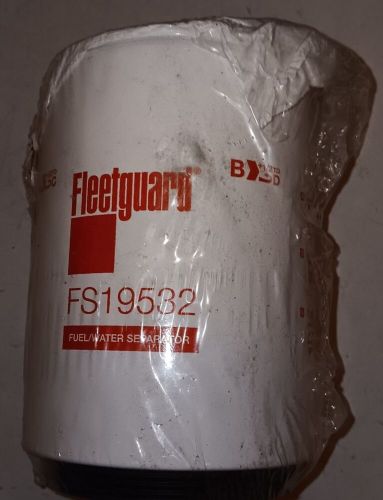 Fleetguard fuel filter water separator fa19532 genuine new old stock from shop