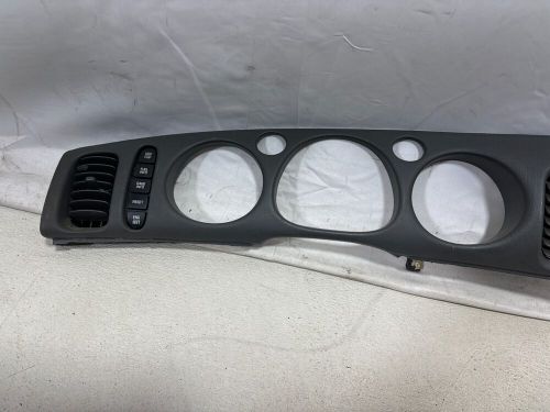 2000 - 2005 buick lesabre genuine gauge cluster bezel trim black oem 25760535