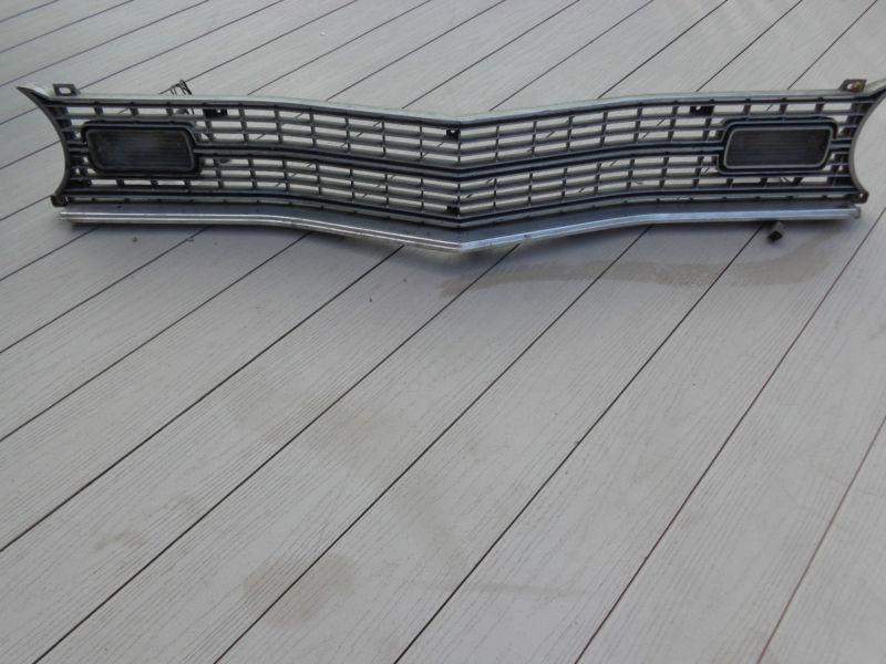 Grille grill + park & turn signal lights used mopar  1973 1974 dodge dart