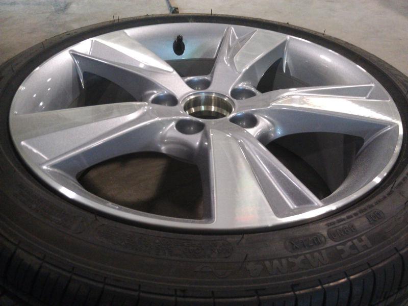 2012 acura ilx wheel and tire new