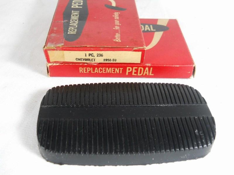 Vintage nos replacement pedal pad ~ 1958-1959 chevrolet chevy gas brake