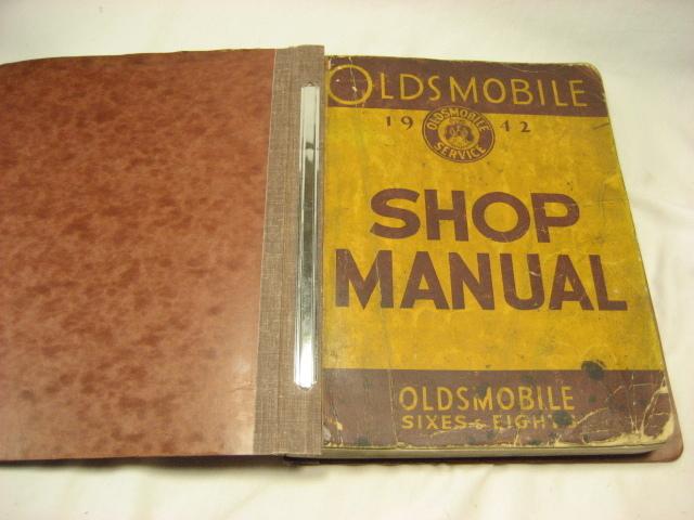 Vintage 1942  oldsmobile shop manual 