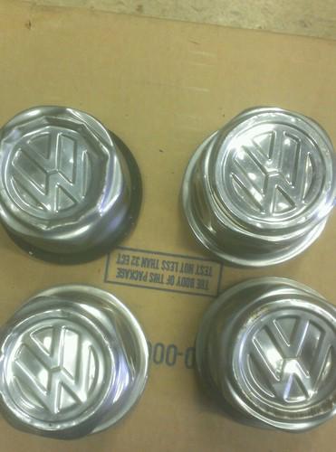 72vw center caps