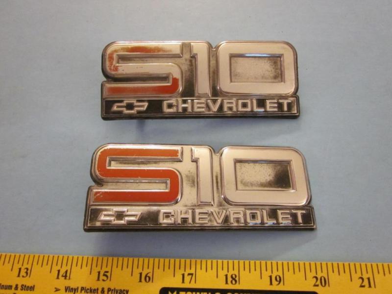 Chev s 10 factory body emblems