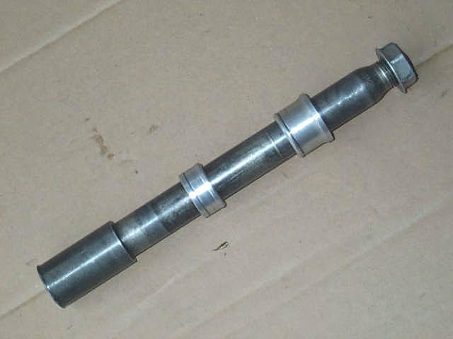 2008 yamaha yz250f front axle with nut & spacers  yz 125 250 250f 450f 2008-2013