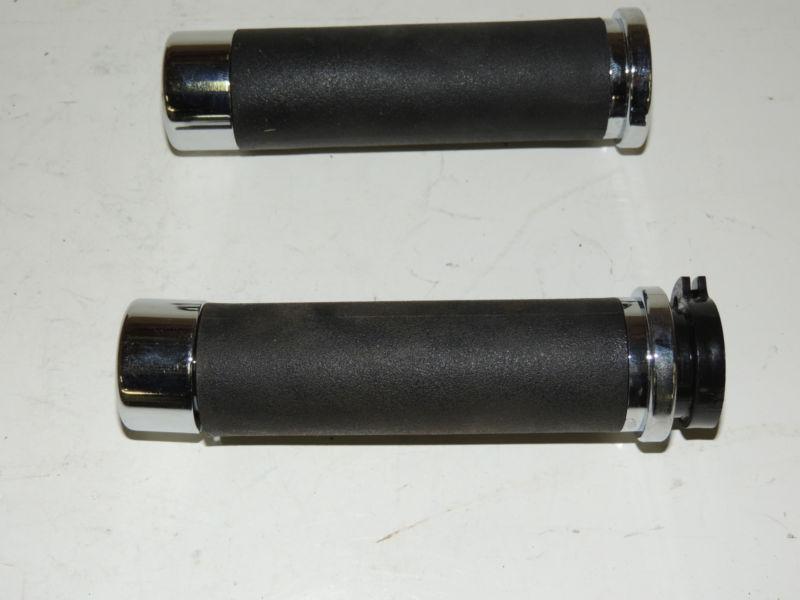 Yamaha vstar 1300 hand grips