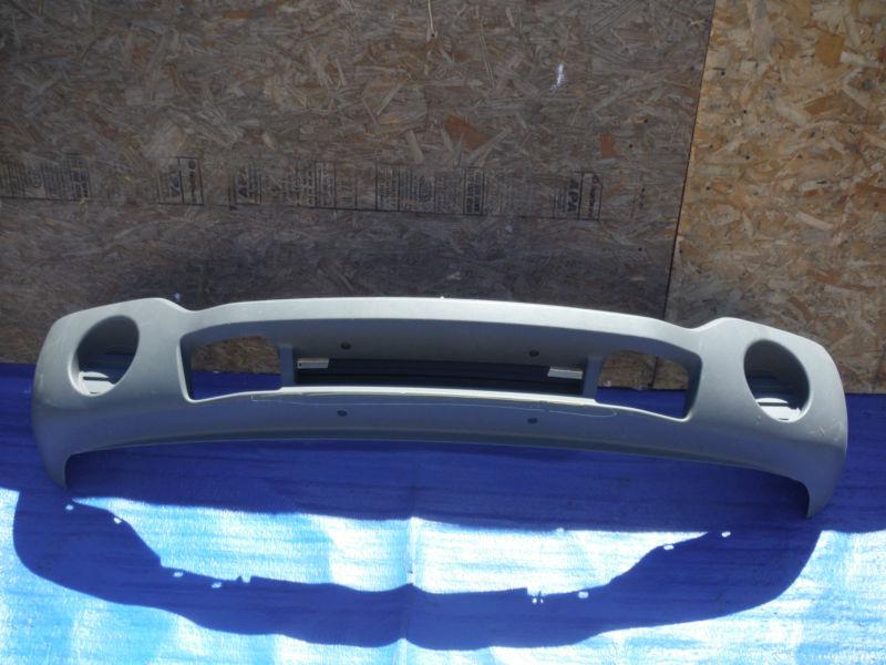 03 04 05 06 gmc sierra front bumper lower valance oem 9