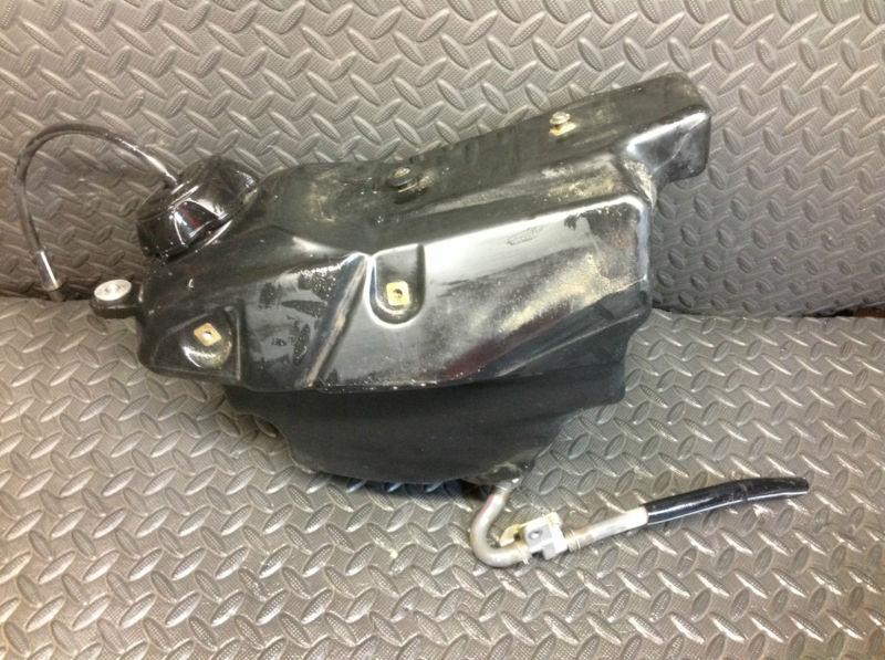 Crf250r gas tank 2004 crf250 crf 250 250r a39