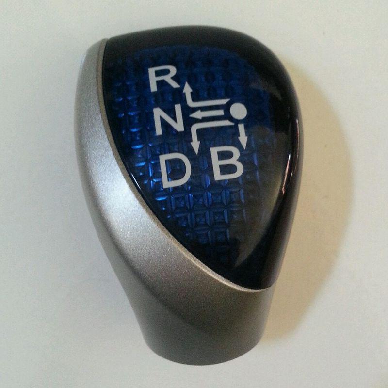 2010 + prius shift knob oem