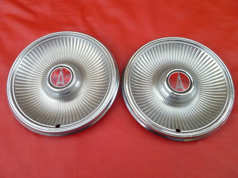 1980-81 pontiac lemans grand prix 14" hubcaps wheel covers