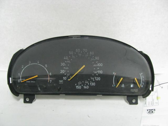 Speedometer cluster saab 900 1994 94 1995 95 345184