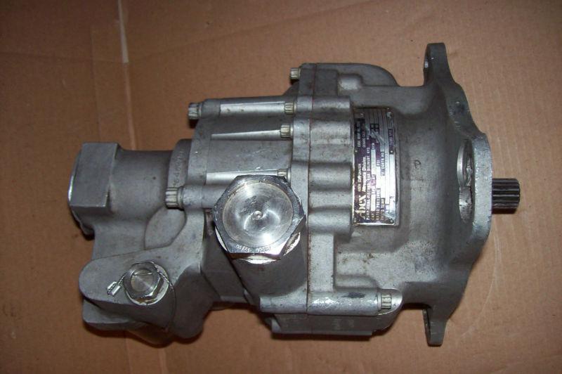 Abex pump axial piston - model ap14v-2-04 - rated pressure 1600 psi  