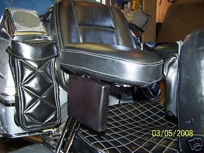 Honda goldwing gl11 -12-15-1800 armrest cup holder-new!!