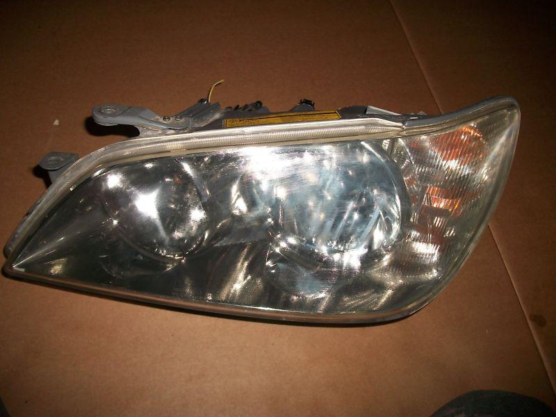 01 02 03 04 05 lexus is300 lh driver side headlight assembly  xenon complete ori