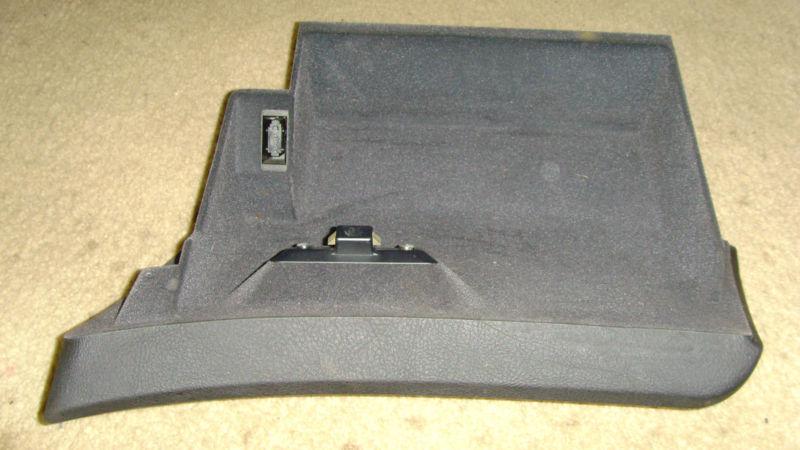 Bmw e39 1997 to 2003 528i 530i 540i 525i glovebox black with handle latch