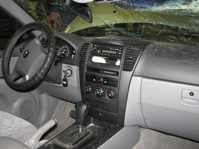 2006 kia sorento 44284 miles steering column 1035115