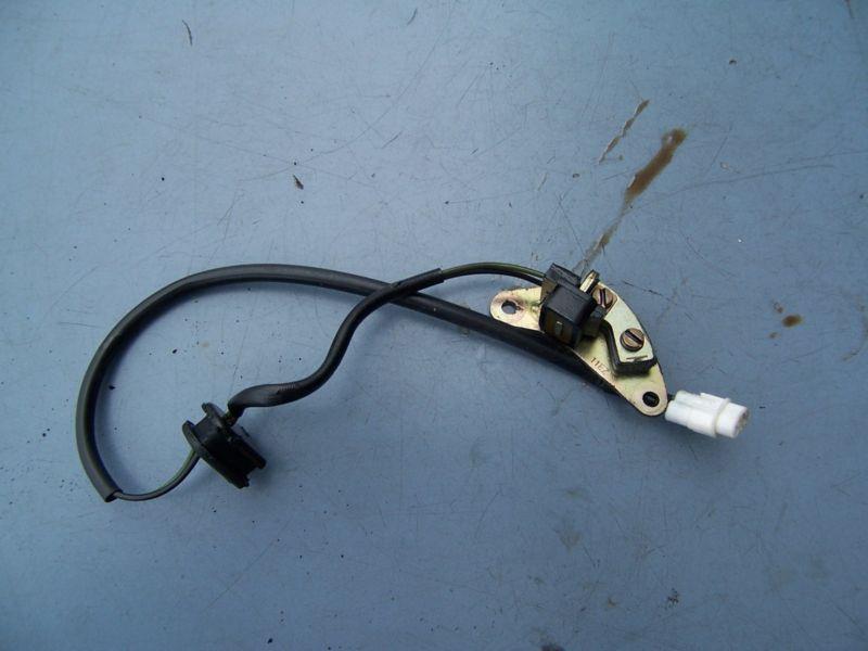 029 suzuki gsxr1000 gsxr 1000 03 04 2003 2004 engine timing sensor