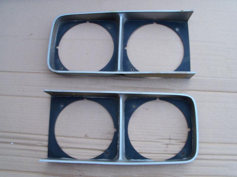 1969 oldsmobile cutlass head lamp bezels pair