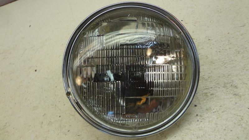 1978 kawasaki kz650 kz 650 k375. sealed beam headlight and trim ring with plug