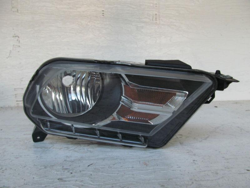 Ford miustang headlight rh 10-12