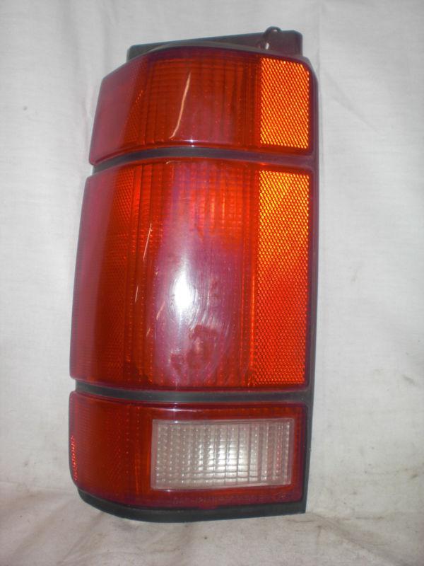 1994 ford explorer left driver side tail light