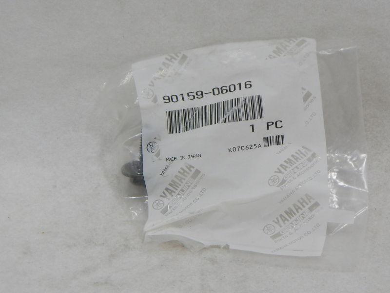 Yamaha 90159-06016 bolt *new