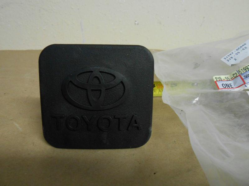 2007,08,09,10,11,12,13 toyota tundra receiver hitch cap new oem 51997-0c040