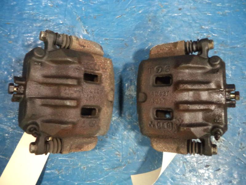 01-02 subaru forester 2.5l front passenger & driver brake caliper oem right left