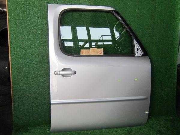 Nissan cube 2003 front right door assembly [0213100]