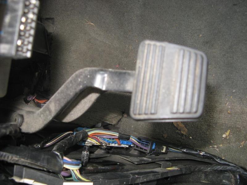 99 00 01 02 silverado 1500 emergency brake pedal