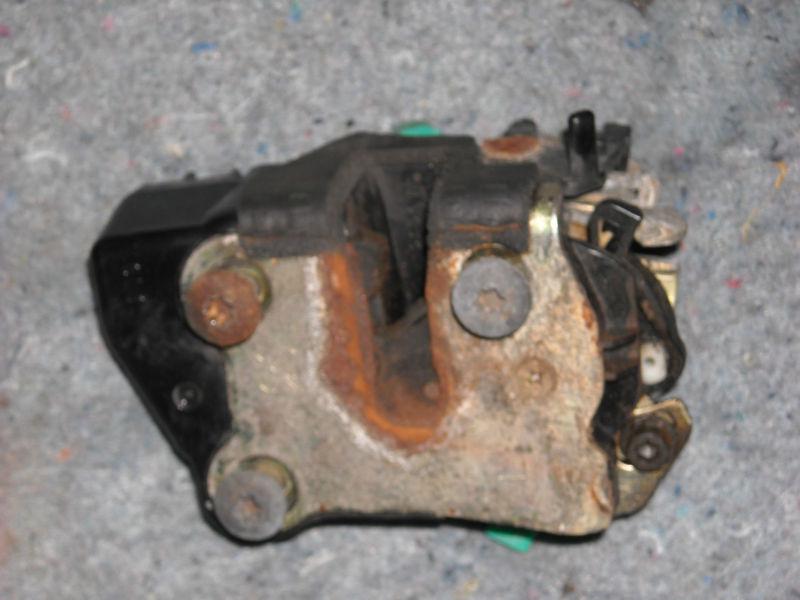 00 01 02 03 04 05 dodge neon inside door latch l/r manual