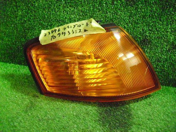 Nissan wingroad 2000 right clearance lamp [9611000]