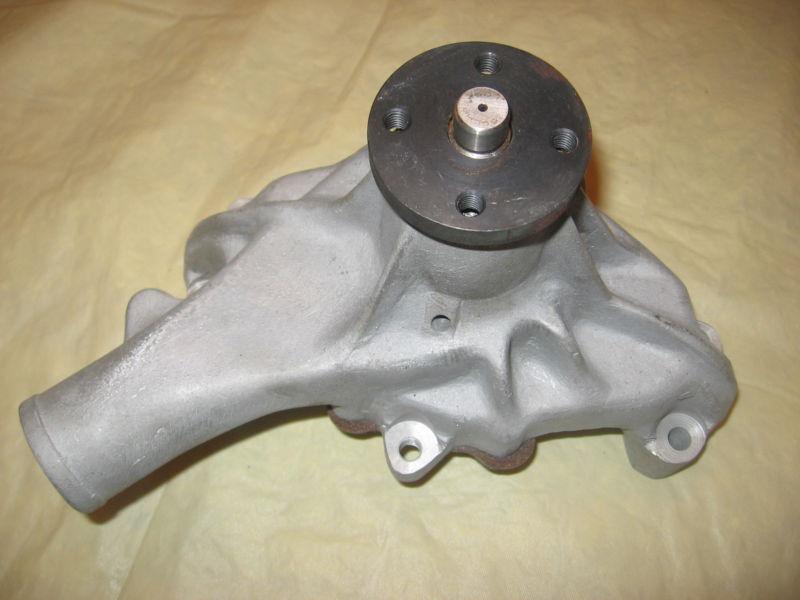 Water pump aluminum high flow chevy small block 350 305 327 400 reverse rotation