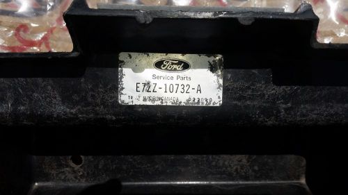 Nos 5.0 mustang fiberglass battery tray