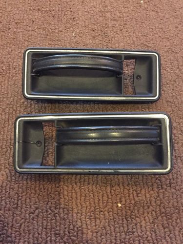 Saab c900 84-94 interior door handles lh rh