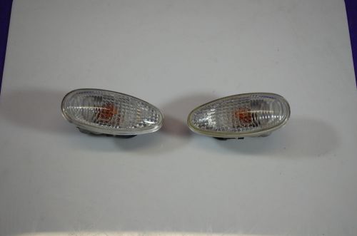 03-06 mitsubishi evolution evo 8 9 side marker fender parking lights pair oem