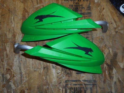 Arctic cat 2010 z-1 f-7,f-8 hand guard wind deflector  green