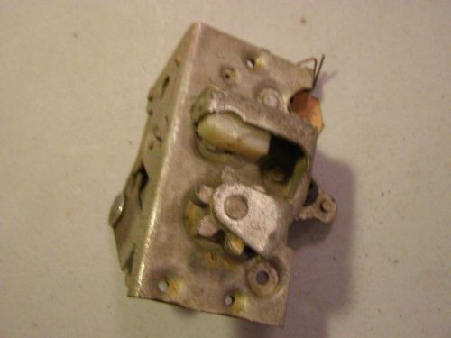 Nos mopar 69-71 van  side  door latch