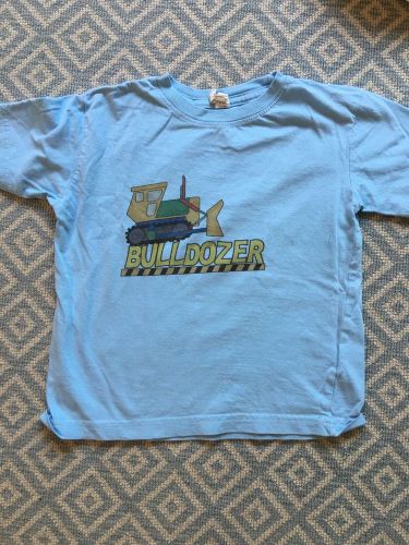 Rabbit skins bulldozer t shirt size 4