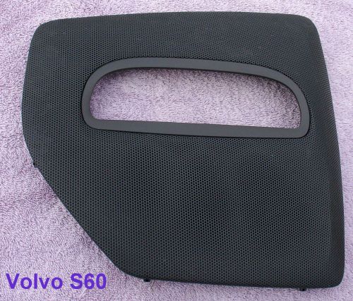 Volvo oem in-dash pop up navigation bezel and speaker grille for the s60 v70