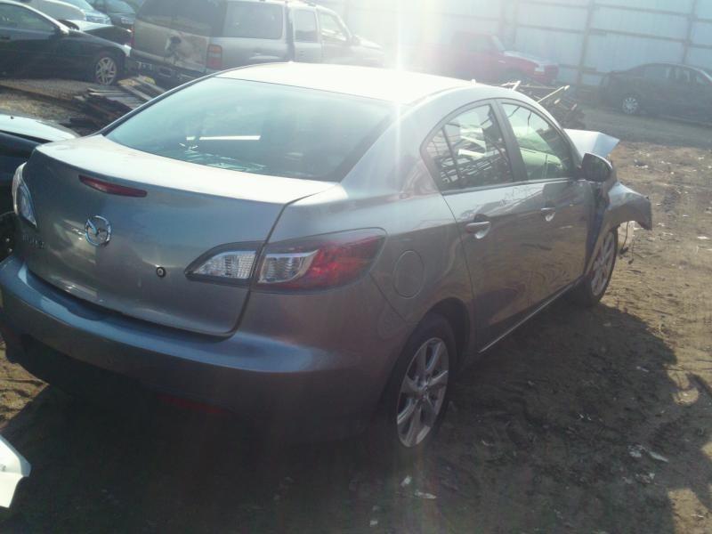 10 11 12 mazda 3 back glass sdn