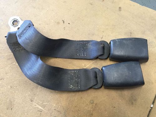 E4e2 chevy silverado truck rear bench seat belts seatbelt buckel 99 00 01 02 03