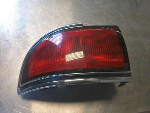 92 93 94 95 96 lesabre l. tail light sides 364493