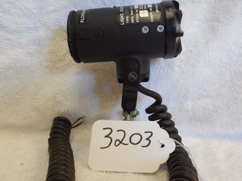 Soderberg aircraft utility light 28 volt p/n s1210-107 (3203)