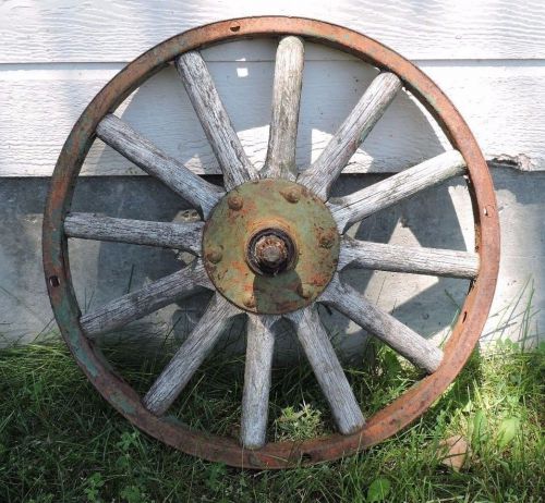 Vintage model t ford 12 spoke wooden wheel
