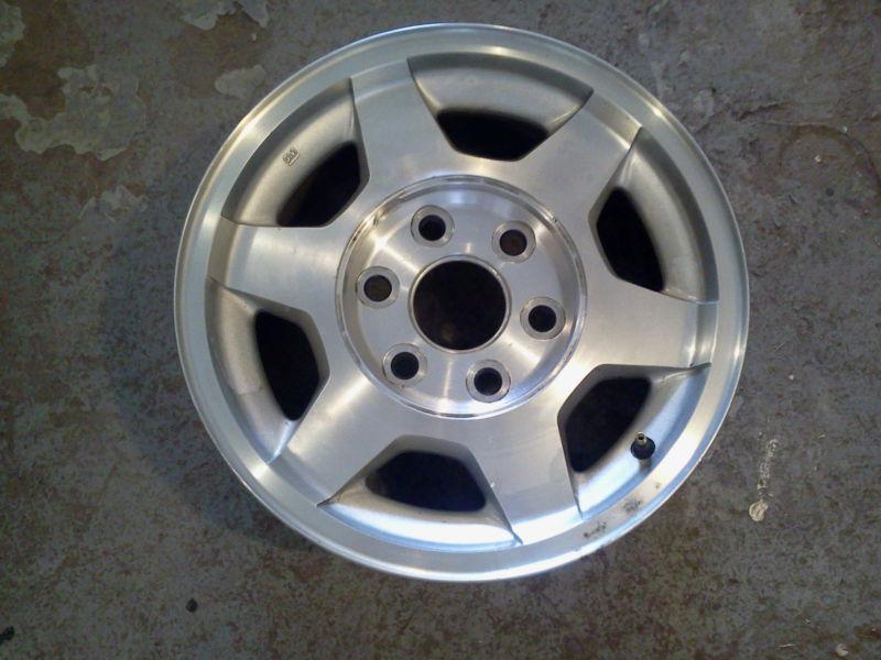 * 16 inch factory alloy rim - gmc truck, sierra, yukon, etc / 1999-2006