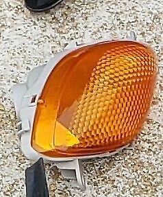 Hayabusa front left &amp; right turn signal   1999 - 2007 hayabusa