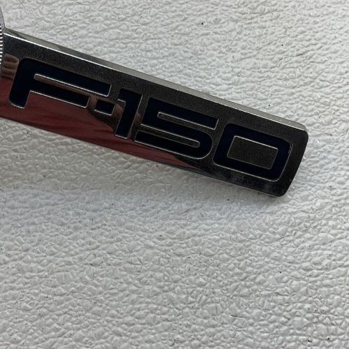 2003 ford f-150 truck pair of  heritage edition fender emblem chrome x2 r&amp;l oem