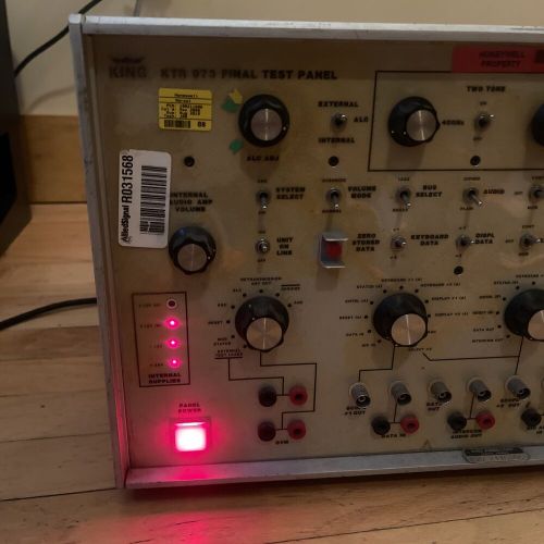 Bendix king ktr 973 final test panel avionics aviation test equipment powers on!