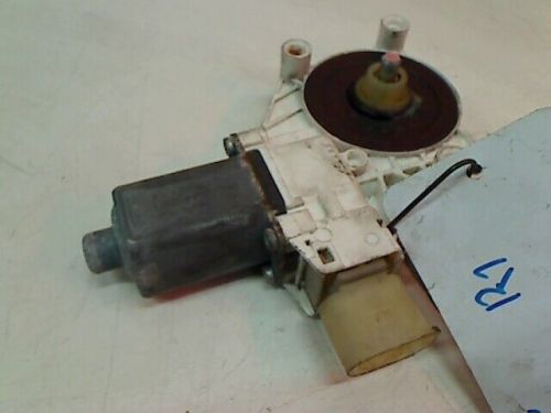 Bmw 3 series (e90) 2008 right front window regulator motor 0130822227-